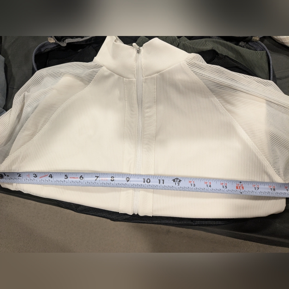 Zyia Dominica Ribbed Jacket - Picture 8 of 13